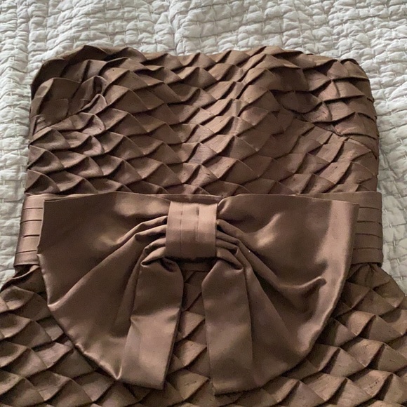 Brown formal dress - Picture 2 of 3